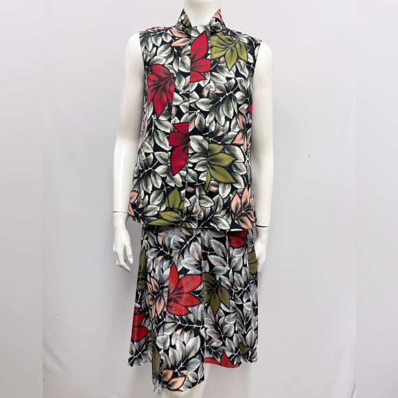 Marni‎ Skirt & Top Set Flowers Floral Black Silver Red Coral Green Size 40